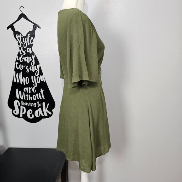 Lost & Wander Baja New Tie Waist Flutter Short Sleeve V Neck Olive Dress - Picture 5 of 12